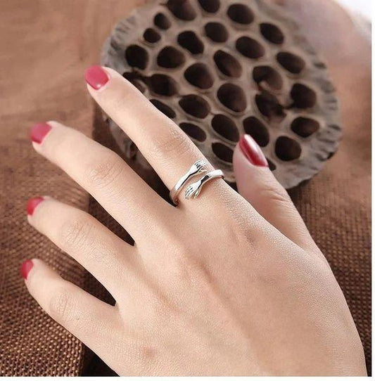 hugging hand ring