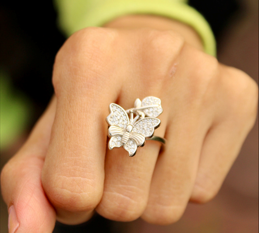 The Ultimate Guide to Buying Silver Rings: Everything You Need to Know
