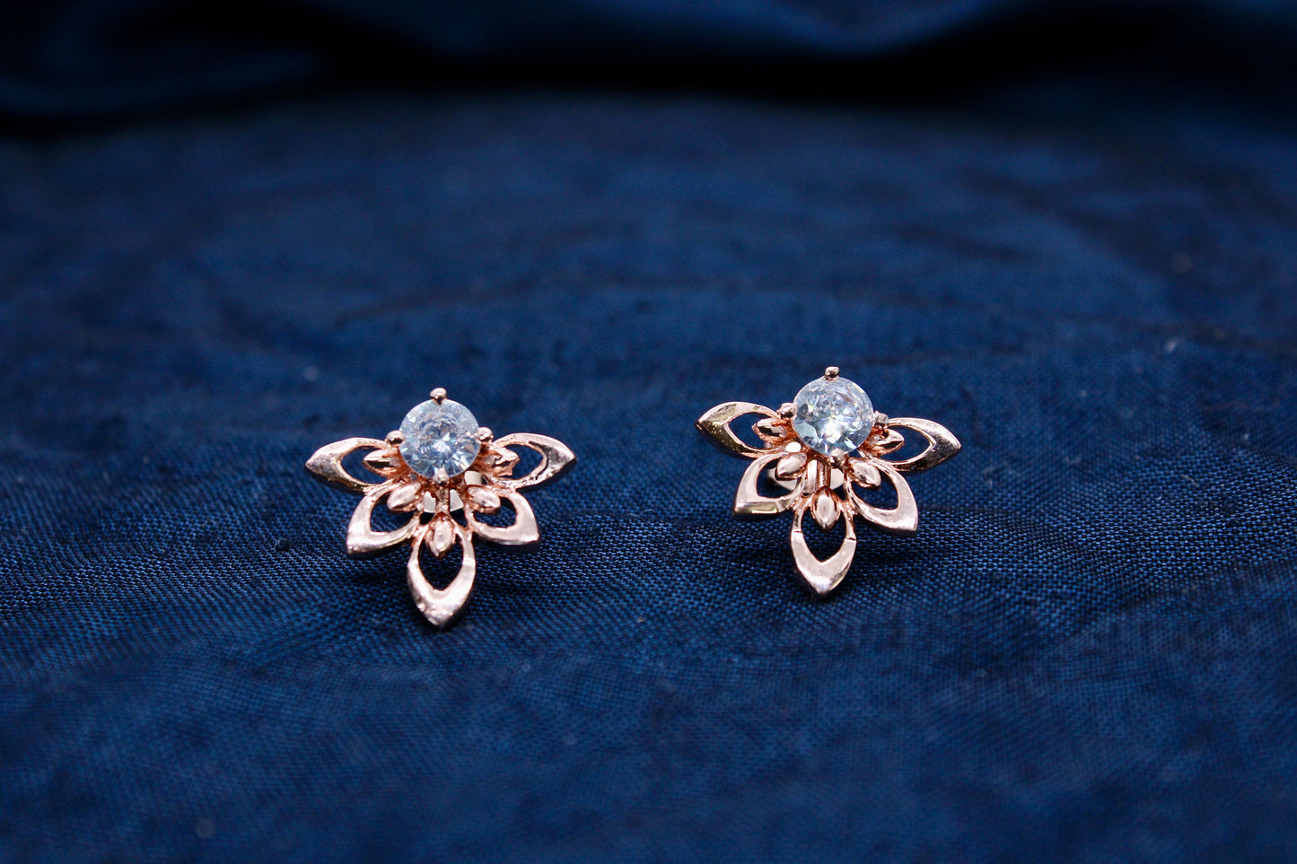 Trendy Sterling Silver Diamond Earring Rose Gold