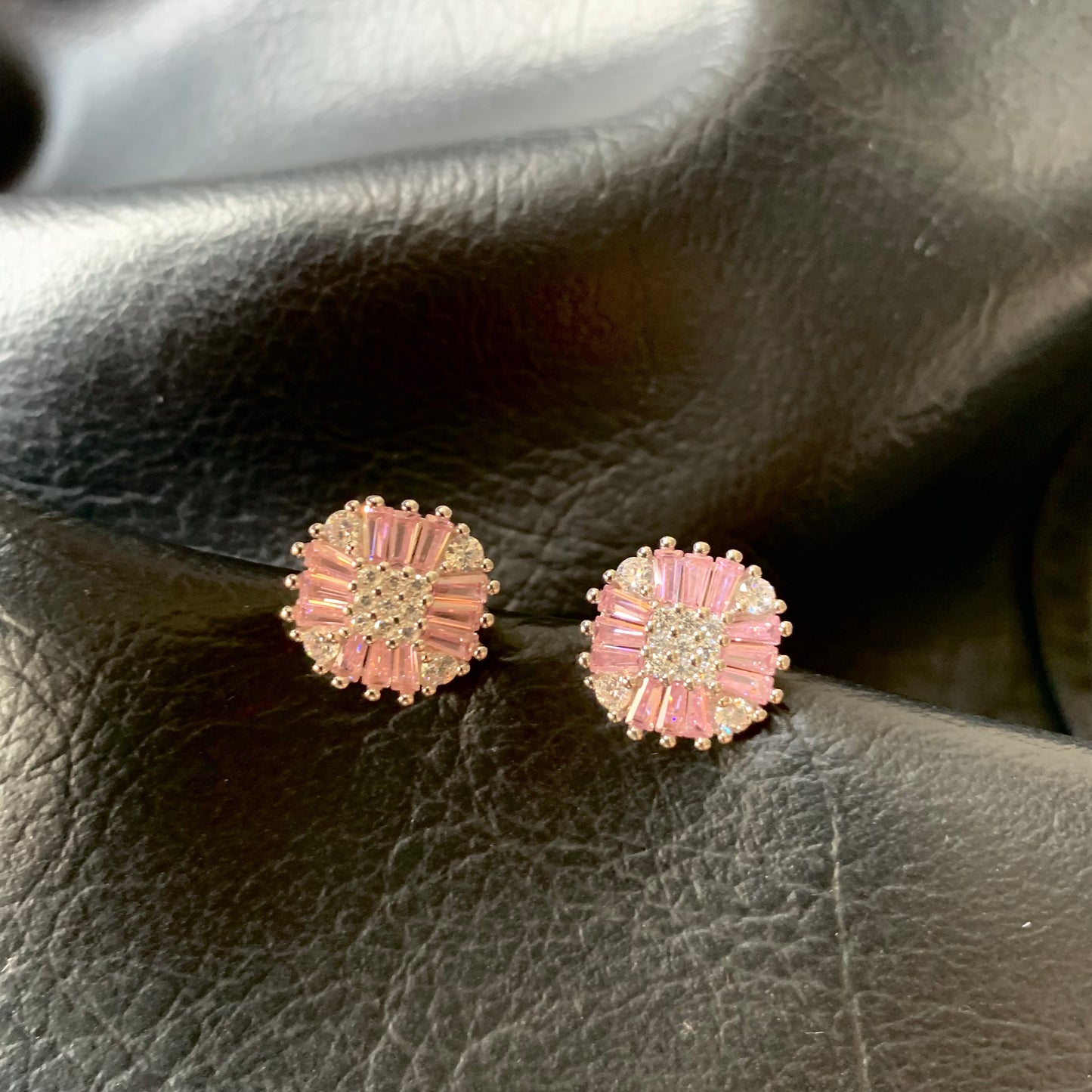 Pink diamond stone tops pure silver