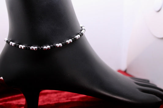 Black Beads Adjutable Silver Anklet