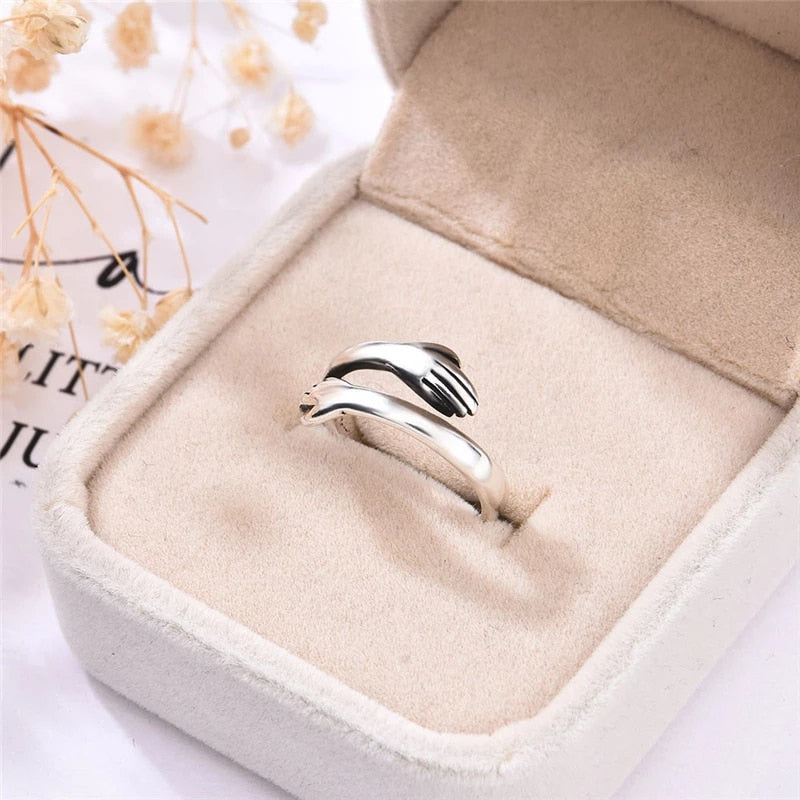 Kanchan Jewellers Silver vs. GIVA Silver Rings: A Comprehensive Comparison
