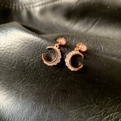 Moon Diamond Earring Rose Gold