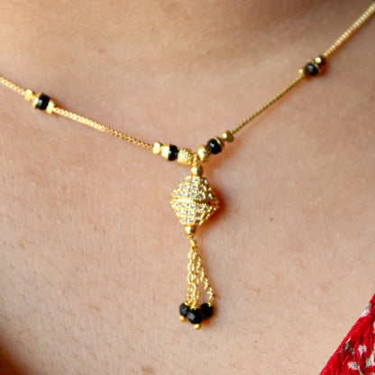 Adhira mangalsutra